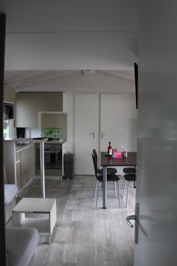 Les Mobiles Homes De La Palmyre Les Mathes ภายนอก รูปภาพ