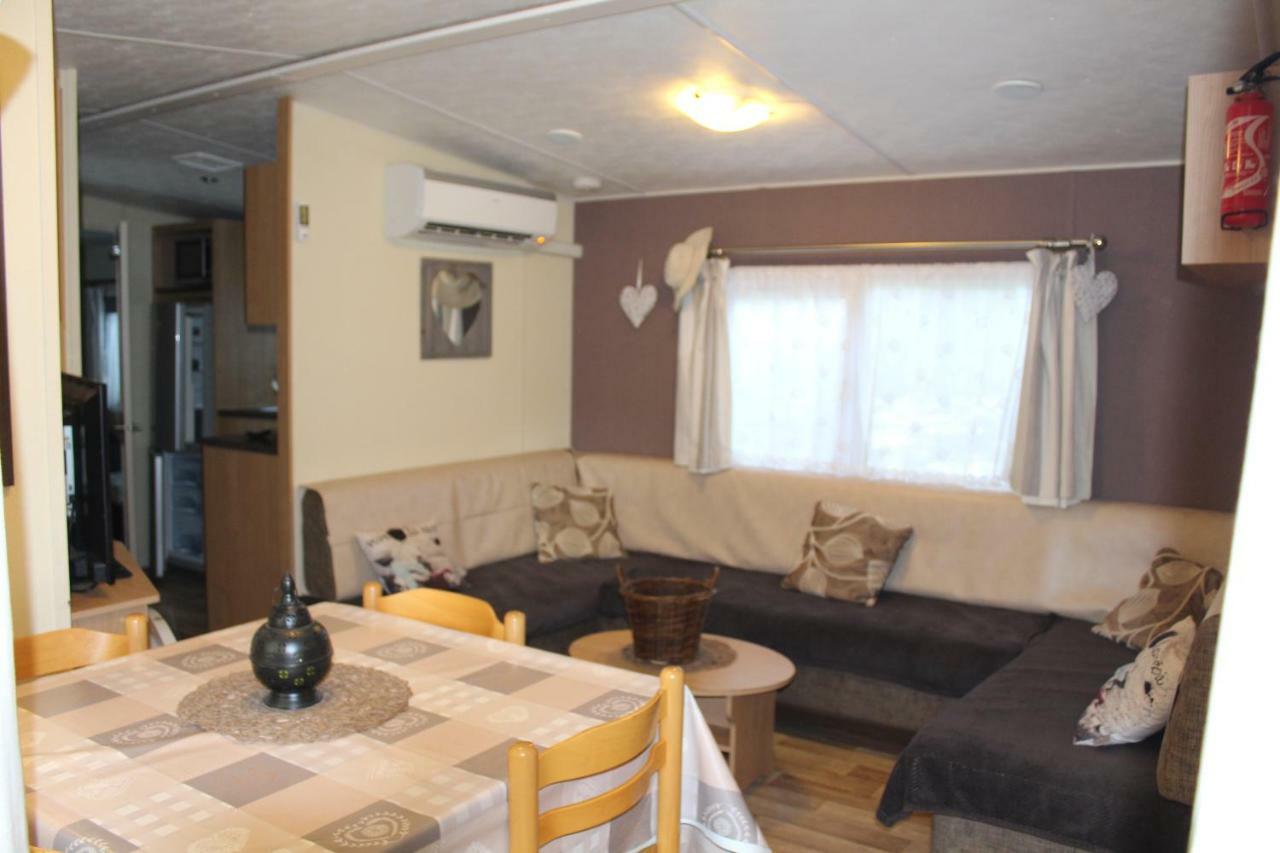 Les Mobiles Homes De La Palmyre Les Mathes ภายนอก รูปภาพ